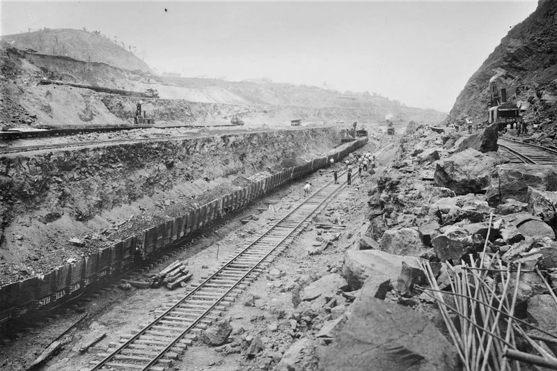 Picture of the Panama Canal being built. 